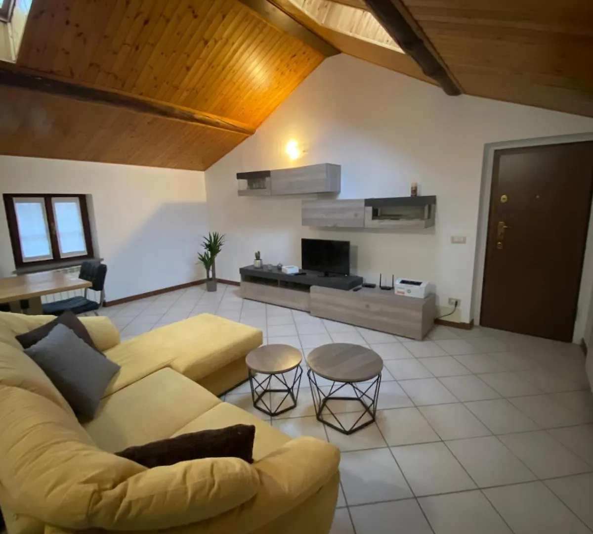 Meladormo Apartment Ferno